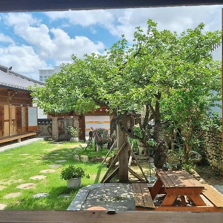 Hanok Gotaek Goeul Jeonju Bagian luar foto