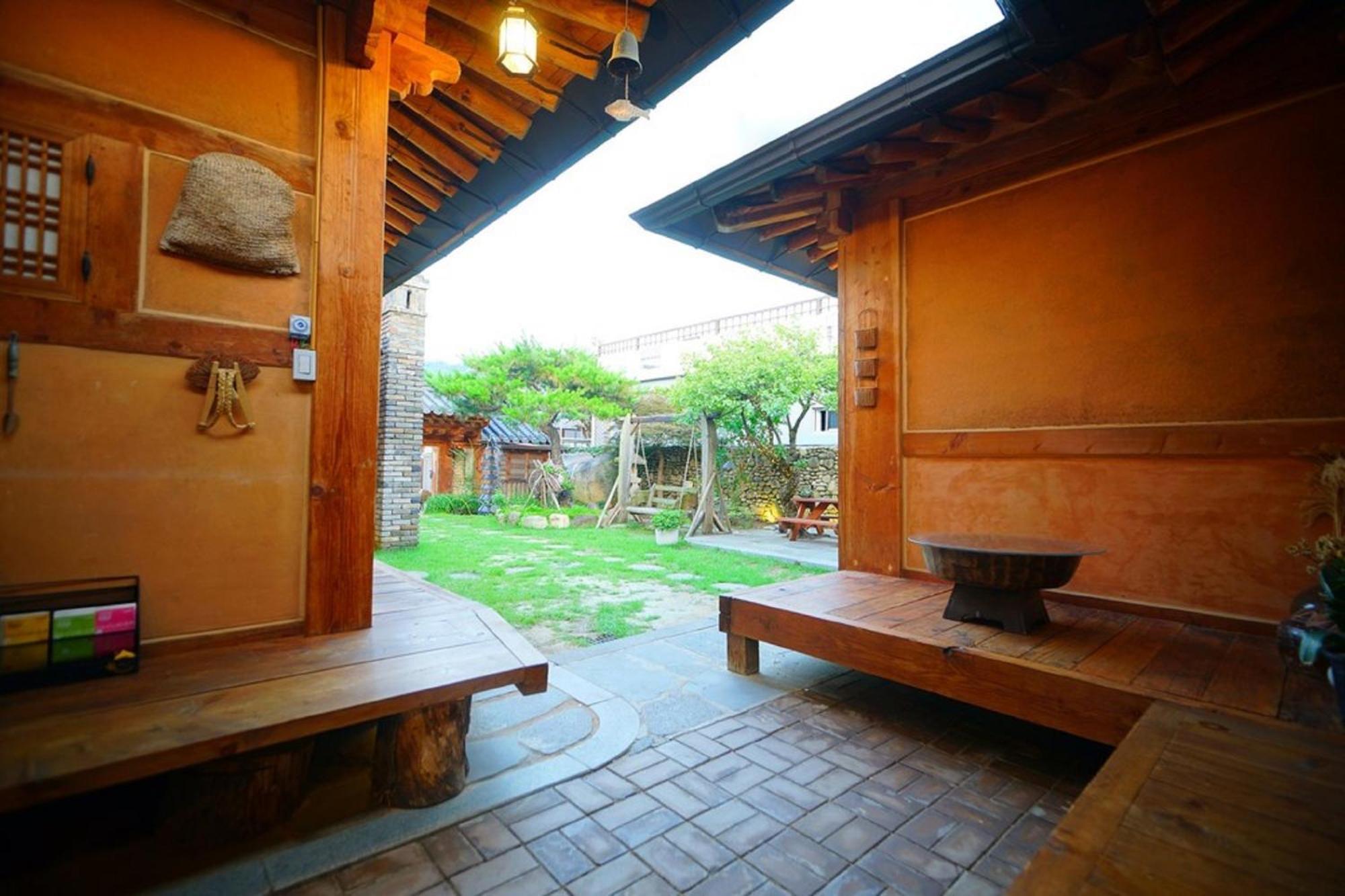 Hanok Gotaek Goeul Jeonju Bagian luar foto