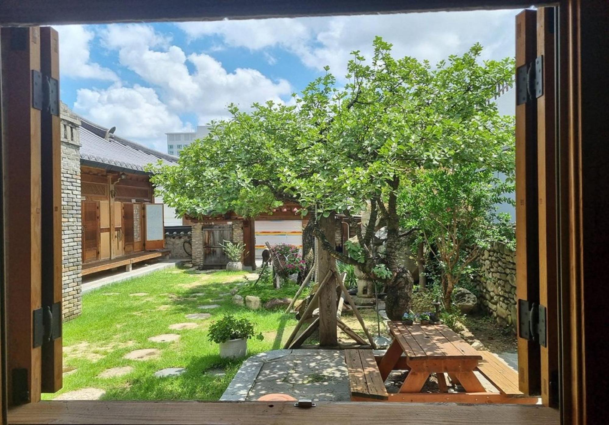 Hanok Gotaek Goeul Jeonju Bagian luar foto