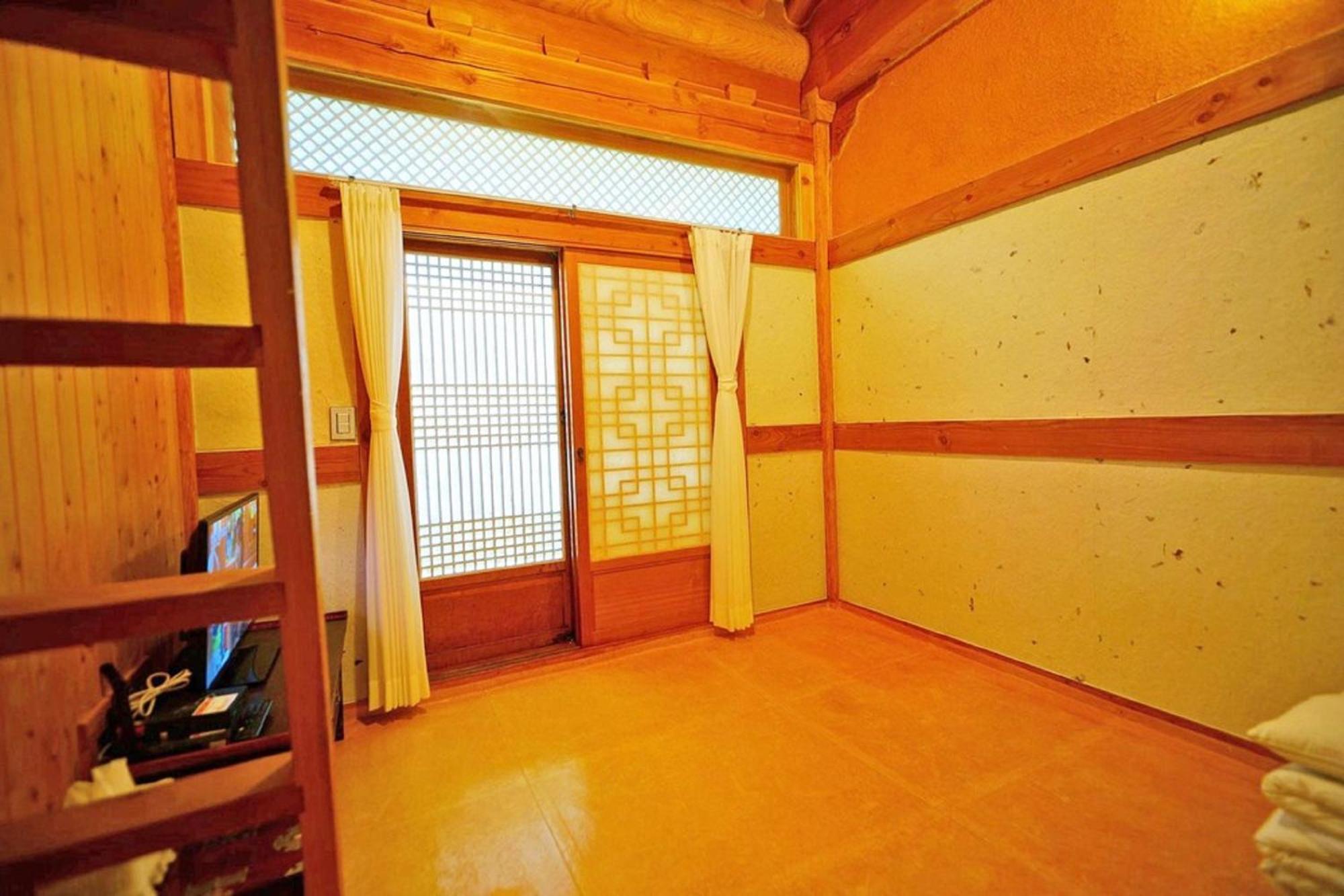 Hanok Gotaek Goeul Jeonju Bagian luar foto