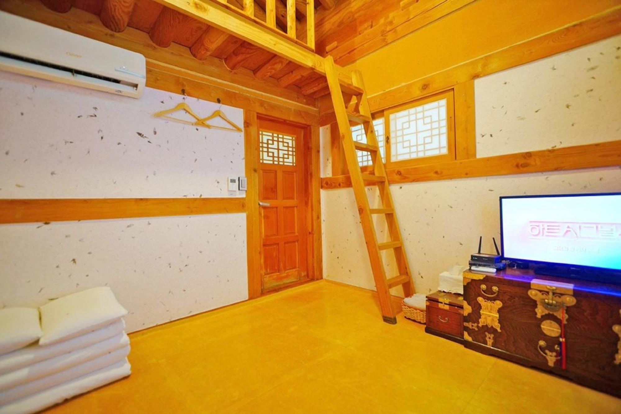 Hanok Gotaek Goeul Jeonju Bagian luar foto