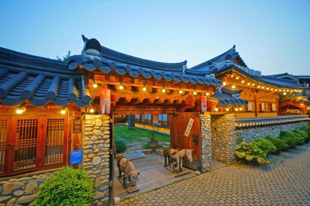 Hanok Gotaek Goeul Jeonju Bagian luar foto