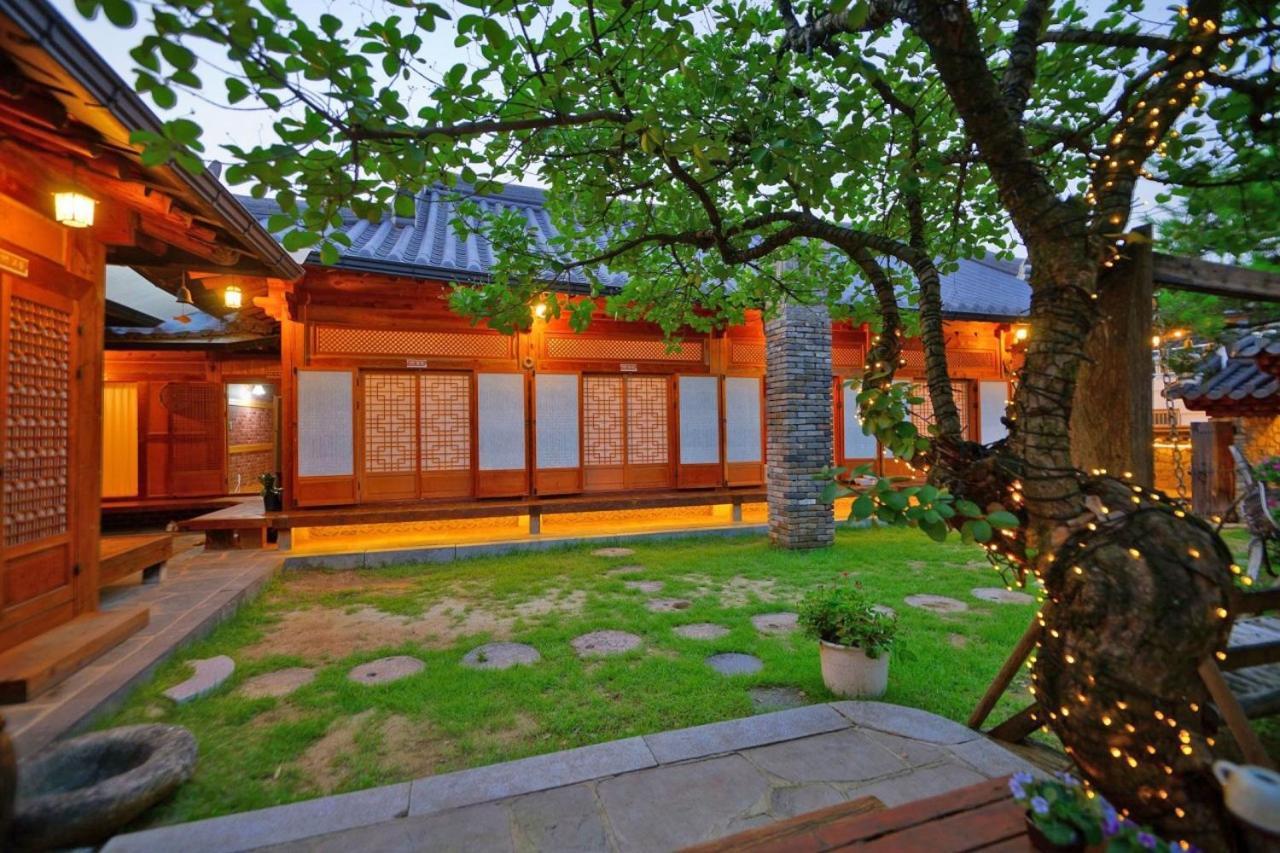 Hanok Gotaek Goeul Jeonju Bagian luar foto